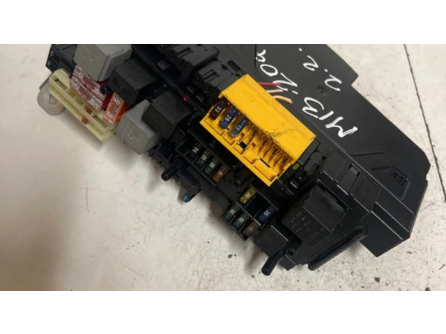 Pojistková skříňka 2049001202, 2045459032 Mercedes-Benz C W204 2010