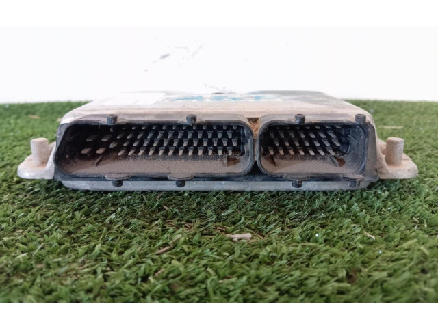 Řídící jednotka 6K0906032C Seat Arosa