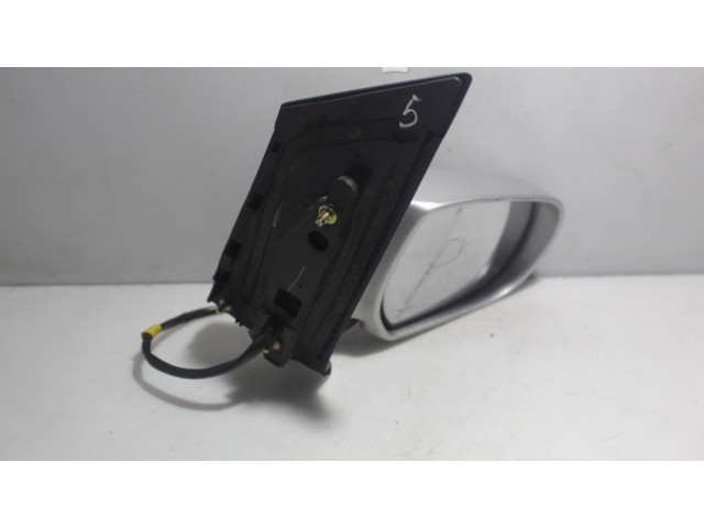 Зеркало электрическое Mazda MPV II LW 1999 - 2007 года