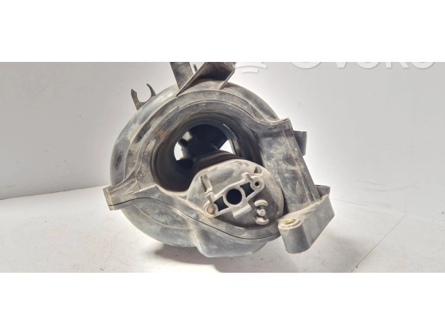 Вентилятор печки    036129711, 936129711FD   Skoda Fabia Mk1 (6Y)