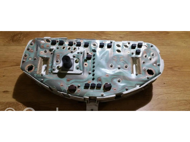 Панель приборов 0p0179007, 0p-0179-007 Mitsubishi Carisma