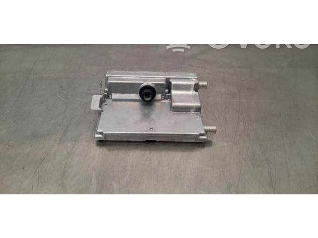 Топливная рампа 5WA980653C   Volkswagen Golf VIII  