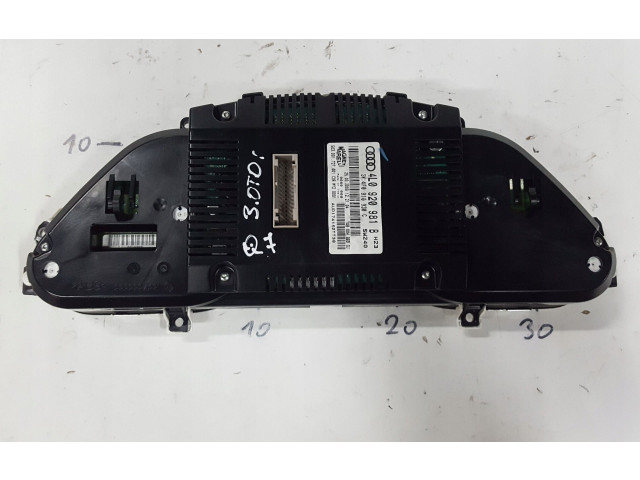 Přístrojová deska  Audi Q7 4L 2006 4L0920981B  