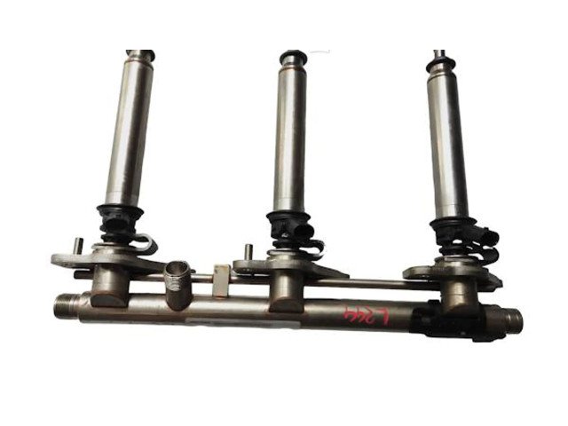 Vstřikovací lišta A2760783995, A2780700687 Mercedes-Benz E C207 W207