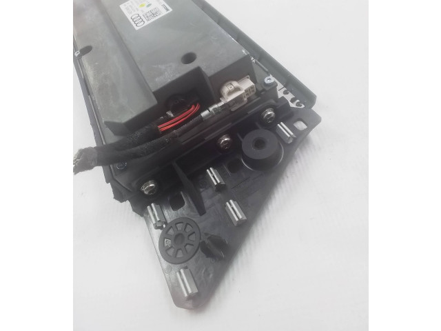 Дисплей    4KE919605L, 4KE919605F   Audi e-tron