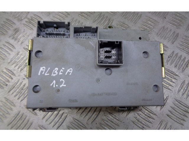 Блок предохранителей 51737302 Fiat Albea