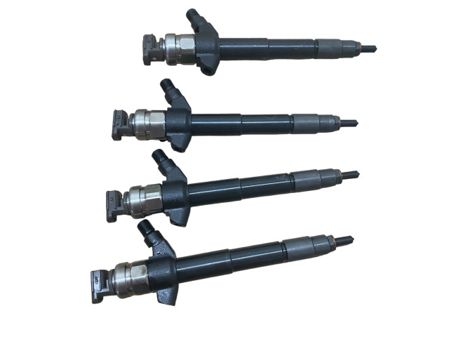 Vstřikovač 1465A279 Mitsubishi Pajero pro naftový motor 3.2 4M41