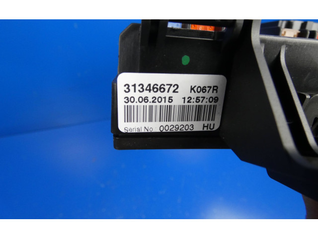 Блок предохранителей 31346672, 30062015   Volvo XC90    