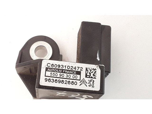 Датчик удара надувных подушек