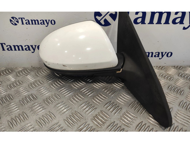 Зеркало электрическое Mazda 3 II 2009 - 2013 года