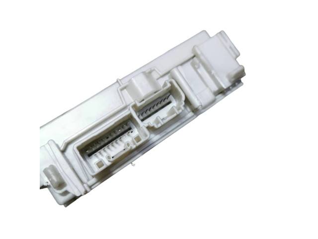 Блок предохранителей 8267030230, 6C230212 Lexus GS 300 350 430 450H