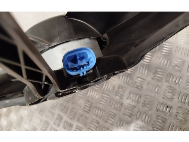 Вентилятор радиатора     214816680R, 93868357    Renault Trafic III (X82) 