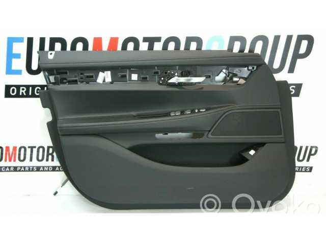 Обшивка передней двери