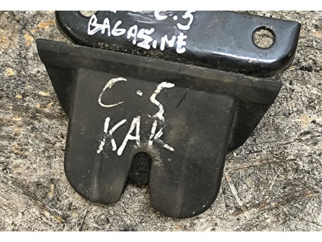 Замок багажника     Audi A6 S6 C5 4B 1997 - 2005 года