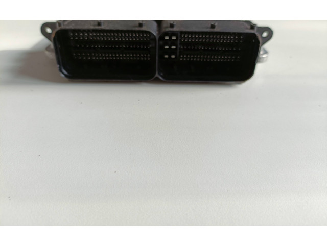 Блок управления двигателя 05L907309B, 0281035371   Skoda Superb B8 (3V)