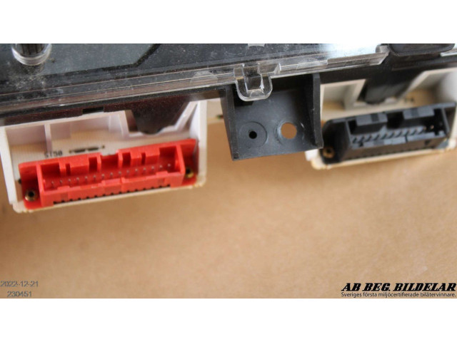 Панель приборов 215724943   Citroen Xantia       