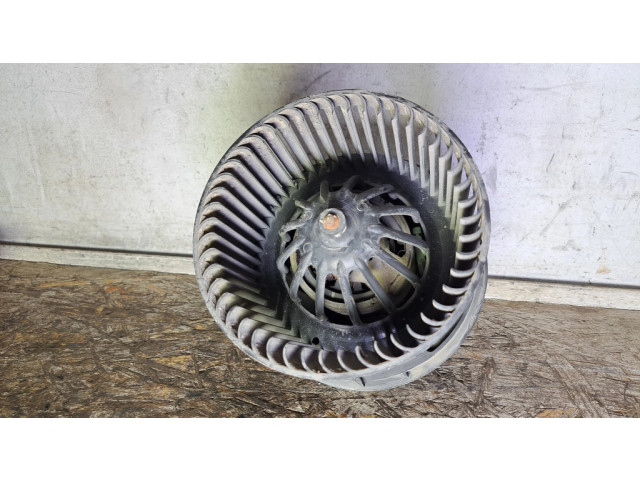 Вентилятор печки    N106415P   Dacia Duster