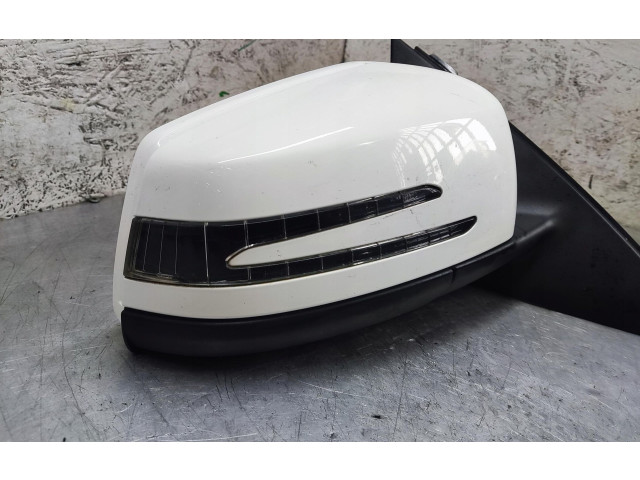 Zpětné zrcátko  Mercedes-Benz C W204 2010    