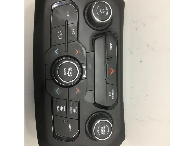 Блок управления климат-контролем    Jeep Renegade