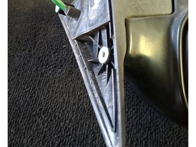 Зеркало электрическое Subaru Forester SF 1998 - 2000 года