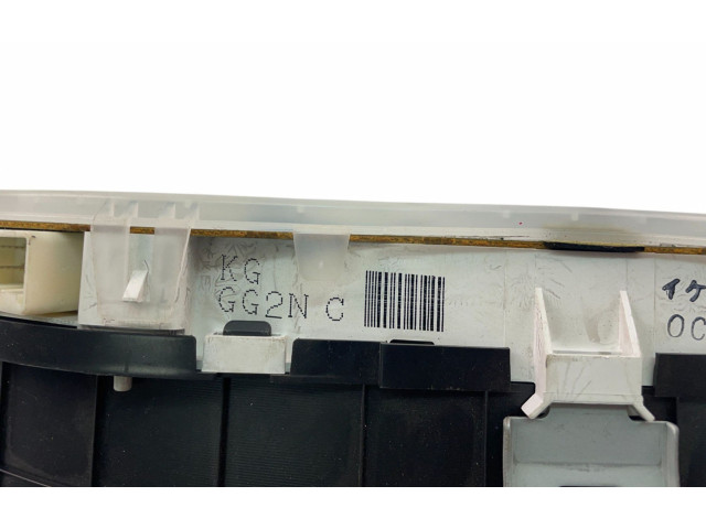 Спидометр (приборный щиток) KGGG2NC Mazda 626