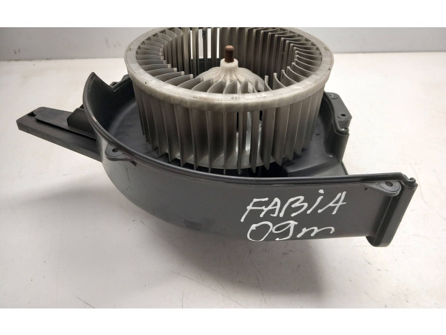 Вентилятор печки    6Q1819015   Skoda Fabia Mk2 (5J)