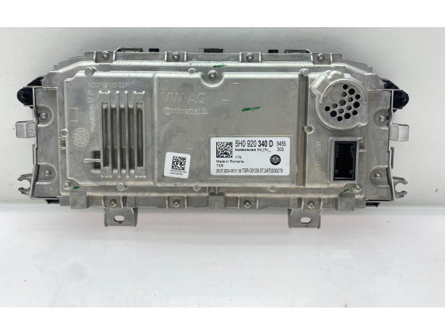 Панель приборов 5H0920340D Volkswagen Golf VIII