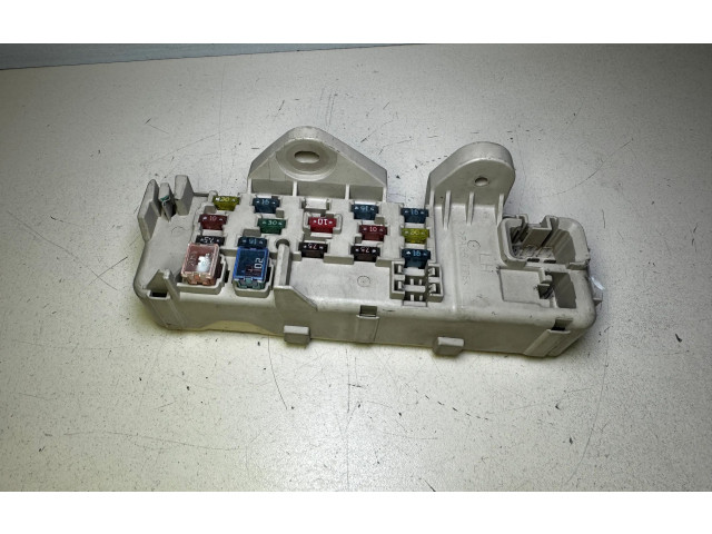 Pojistková skříňka 9H260835, 4978 Mazda 626 2000