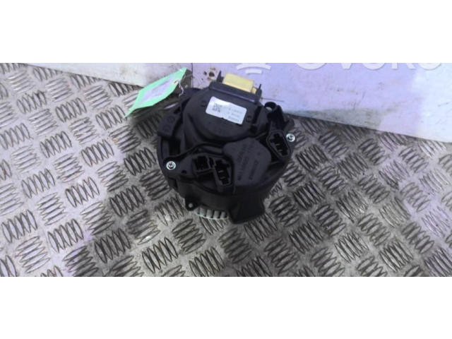 Вентилятор печки    272104788R   Renault Clio V