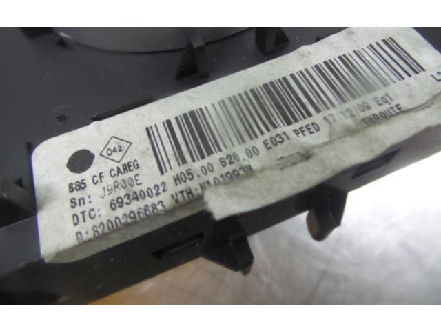 Блок управления климат-контролем 8200296683, 69340022   Renault Clio III