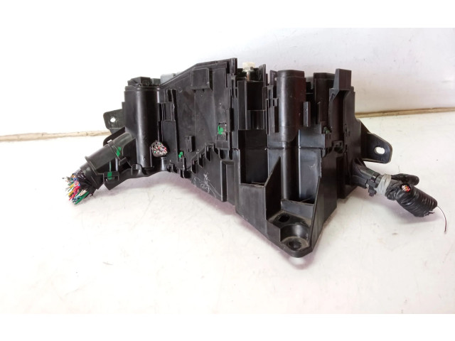 Модуль управления BSM Toyota Auris E180