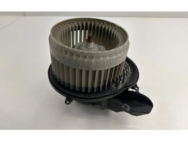 Вентилятор печки       Volvo XC90