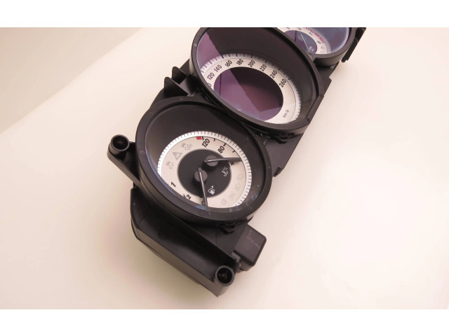 Přístrojová deska Mercedes-Benz CLS C218 X218 2012 A2189005203