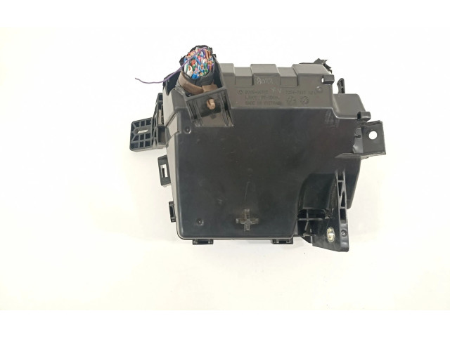 Pojistková skříňka Řídící jednotka BSM D09W66767, 72547835AB1 Mazda CX-3 2018