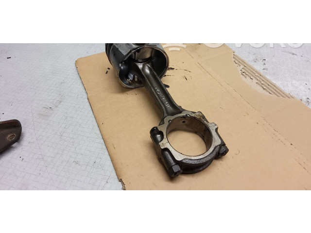  Поршень  5M313  Nissan X-Trail T30  