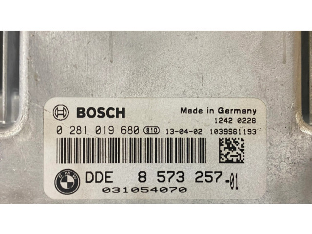 Řídící jednotka 0281019680, DDE857325701 BMW 3 F30 F35 F31 2013