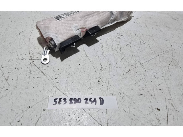 Подушка безопасности в сиденье 5e3880241d   Skoda Octavia Mk4