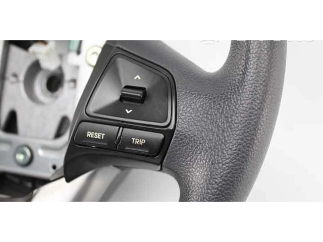 Руль KIA Rio 2012-2016 года 561301W000