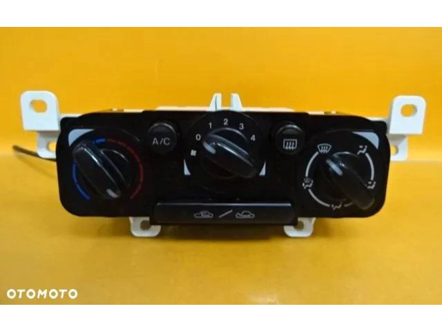 Блок управления климат-контролем    Mazda 323 F