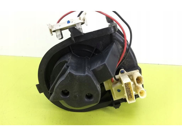 Вентилятор печки    576320300   Renault Clio II