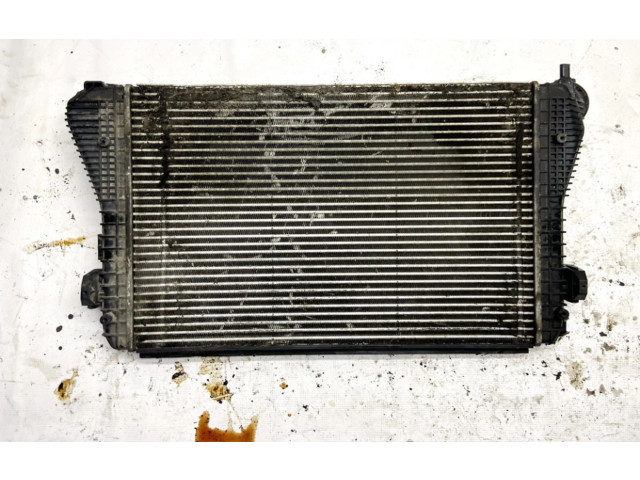 Интеркулер     Volkswagen Touran I 