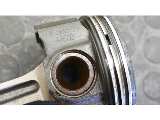 Píst RFHG906205AA, RFHG906205AA   Ford Transit Custom     