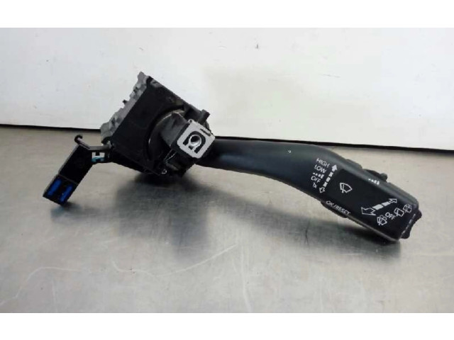 Ручка стеклоочистителей 1K0953519J   Volkswagen Caddy