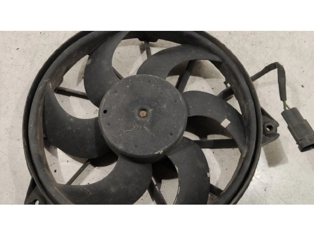 Вентилятор радиатора 1494742080 Citroen C8 2.0