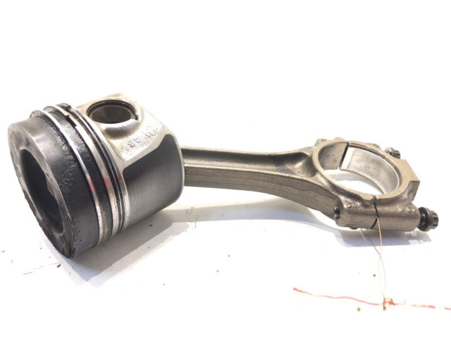 Поршень с шатуном CAYC03LA Skoda Superb B6 (3T)