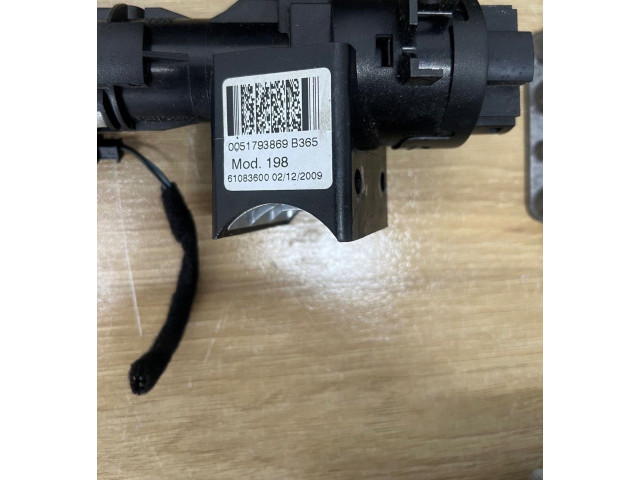 Блок управления двигателя 51867078   Lancia Delta III