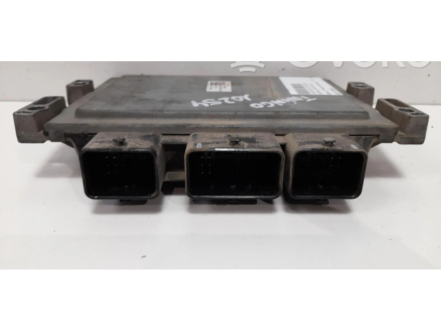 Блок управления двигателем Блок управления 8201076690 Renault Twingo II