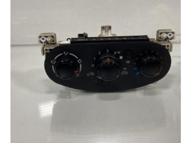 Блок управления климат-контролем 275700305R Renault Twingo III