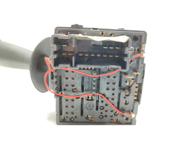 Ручка стеклоочистителей 681727472R   Dacia Dokker