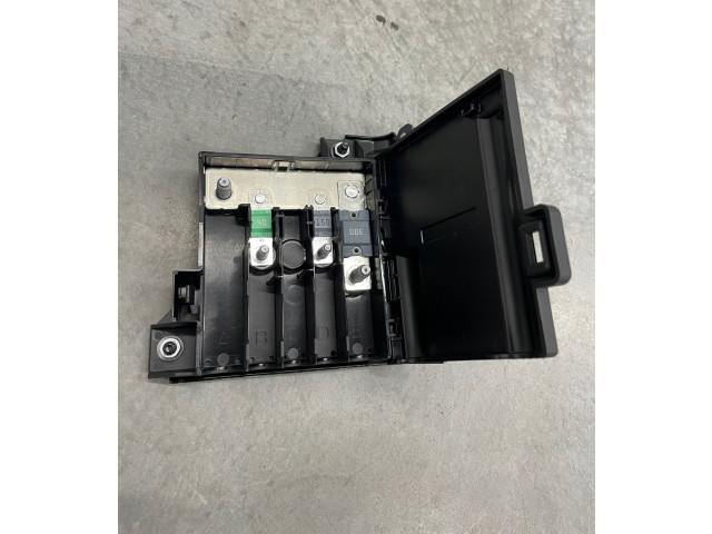 Блок предохранителей 80A937517A   Audi Q5 SQ5    